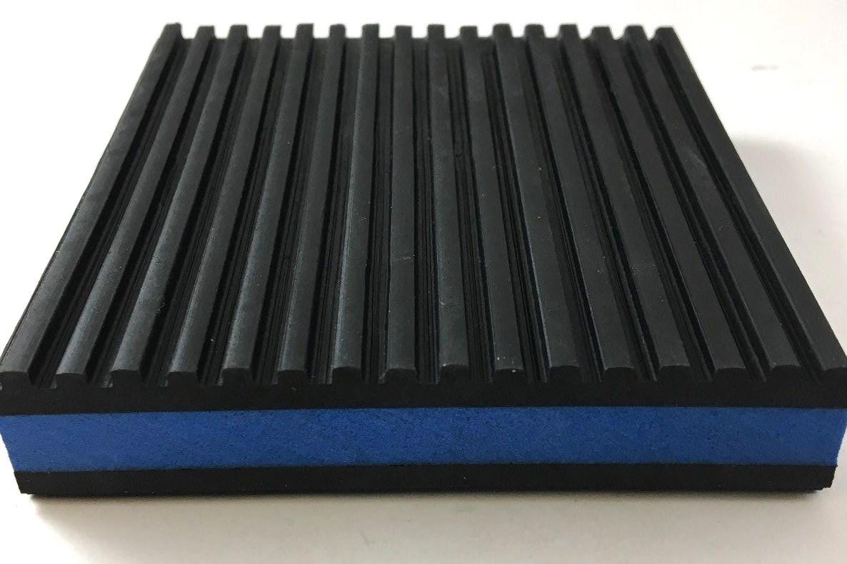 1 RUBBER ANTI VIBRATION PAD FOR AIR COMPRESSORS & EQUIPMENT 4” X 4” X 7/8”