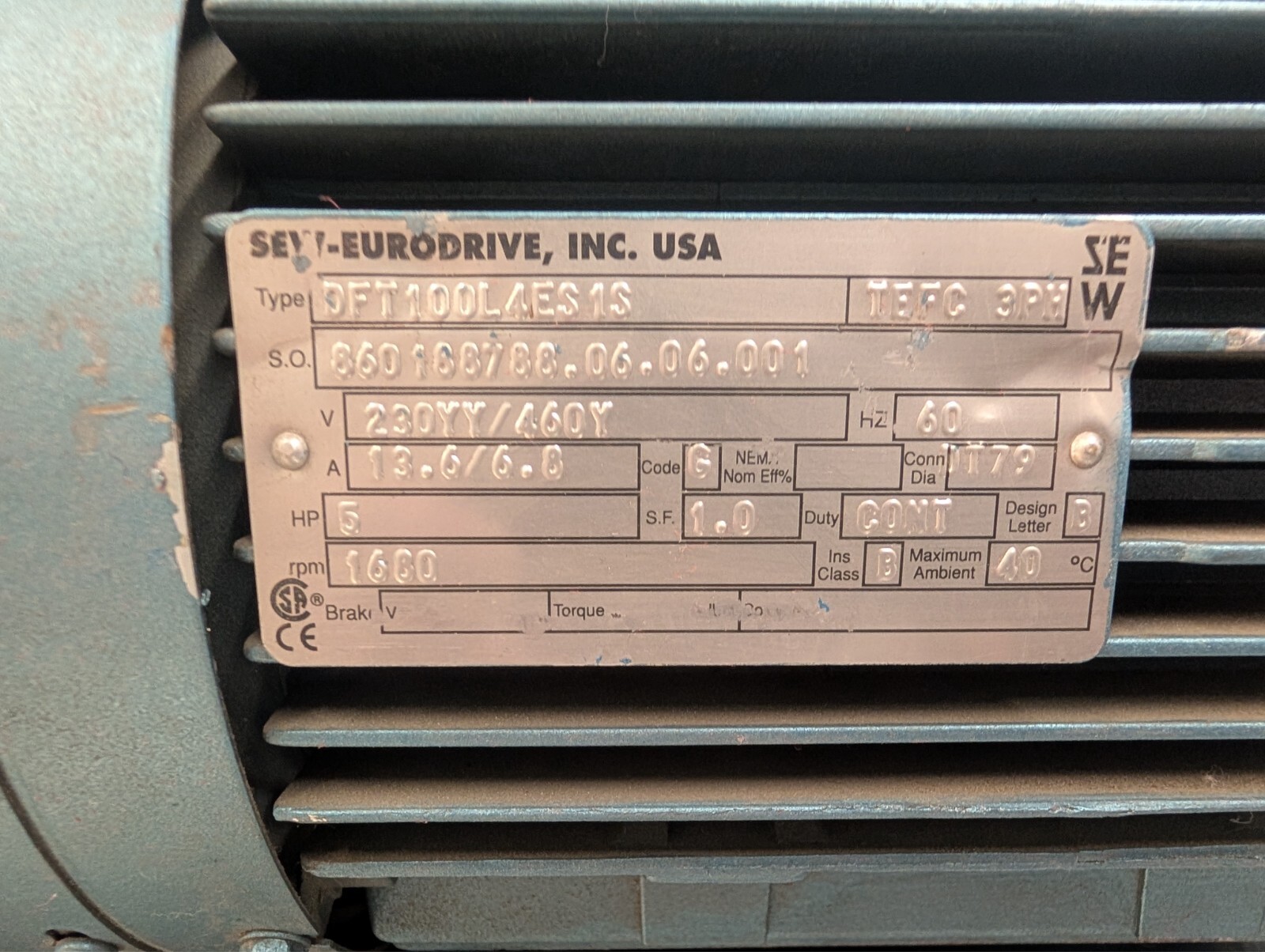 Sew-Eurodrive (DFT100L4ES1S) Gearbox 9.35 Ratio (R57DT100L4ES1S) 5HP, 1680RPM