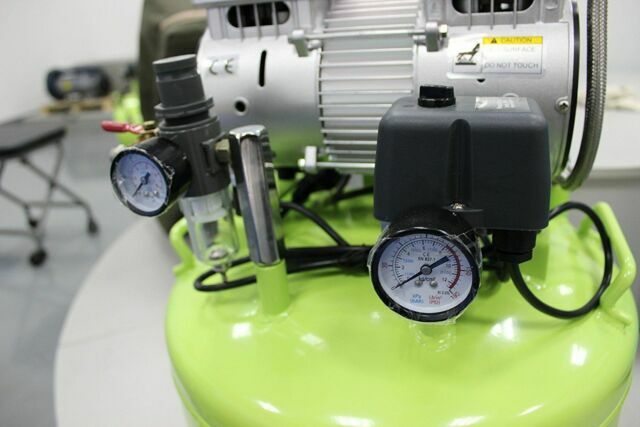 40L Dental Lab Silent Oil Free Oilless Air Compressor 800W 155L/min GA-81/GA-81A