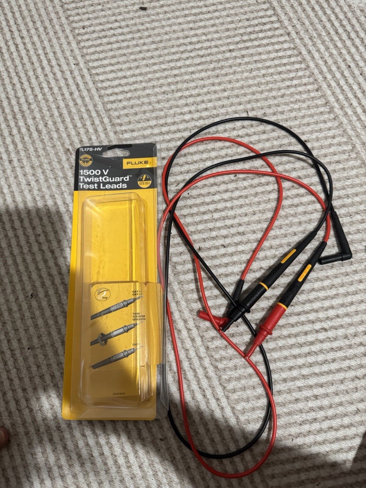 Fluke TL175-HV – CAT III 1500 V, TwistGuard Test Leads, 2MM Diameter Probe Tips