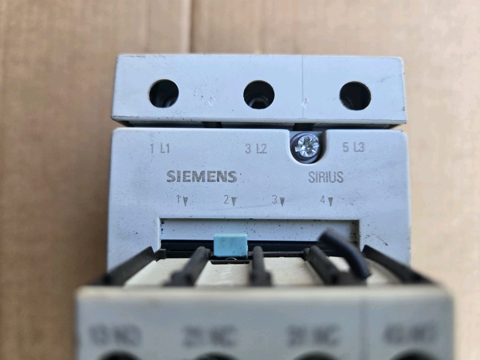 Siemens 3ZX1012-0RT04-1AA1 Contactor