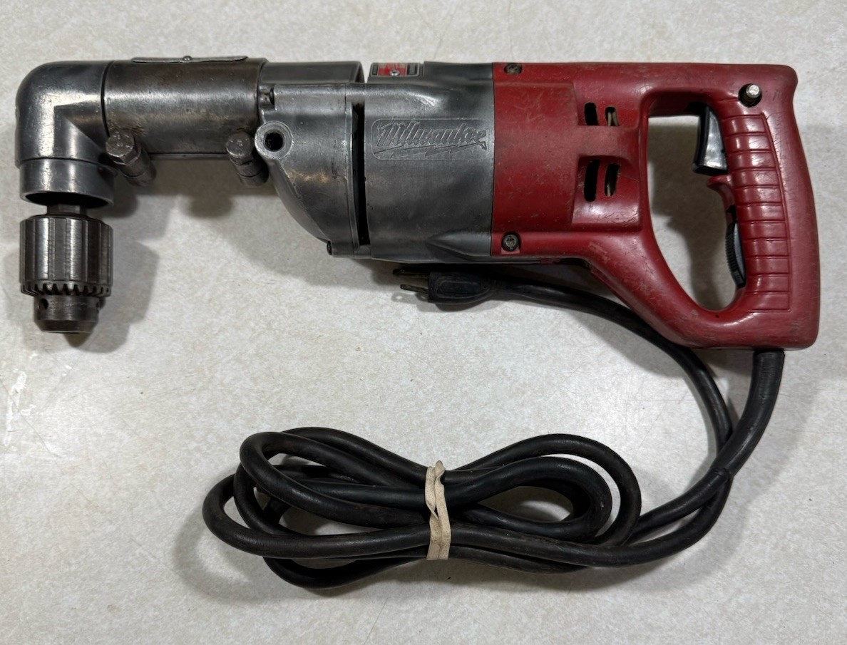 Milwaukee 1101-1 & 48-06-2871 Heavy Duty 120V Corded 1/2″ Right Angle Drill