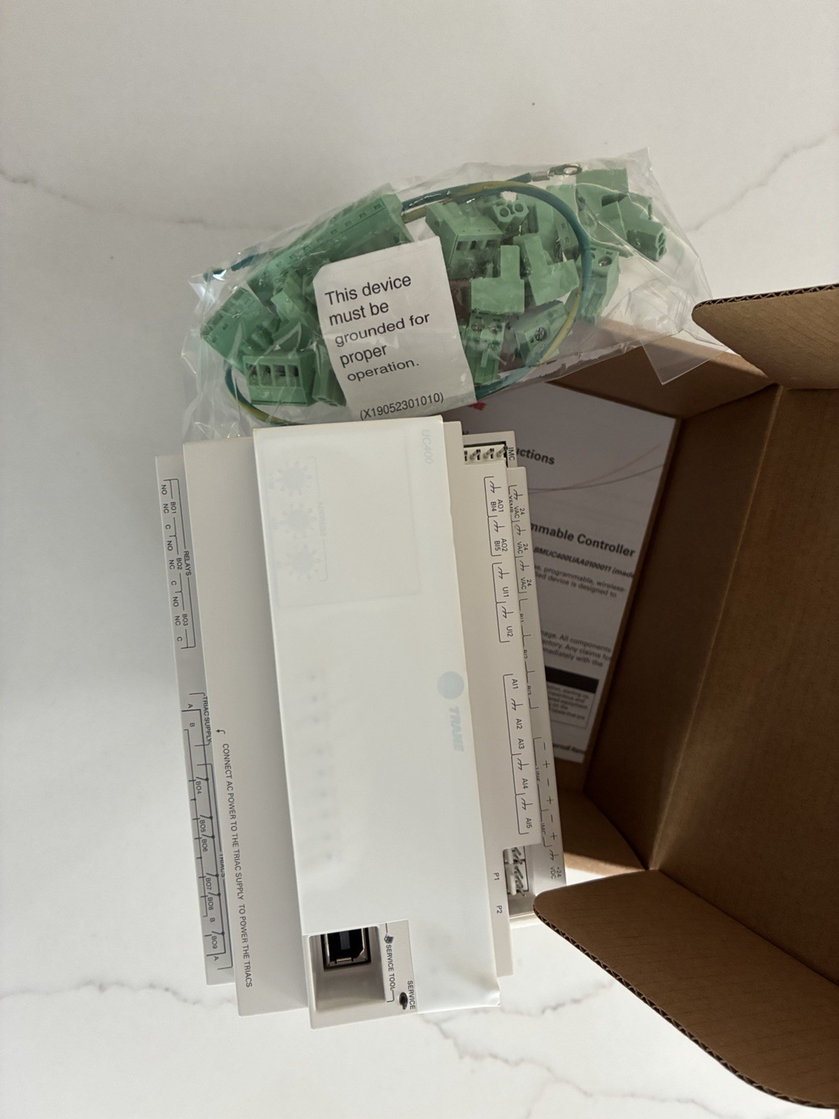 Trane UC400. BMUC400AAA0100011 Programmable Controller Module