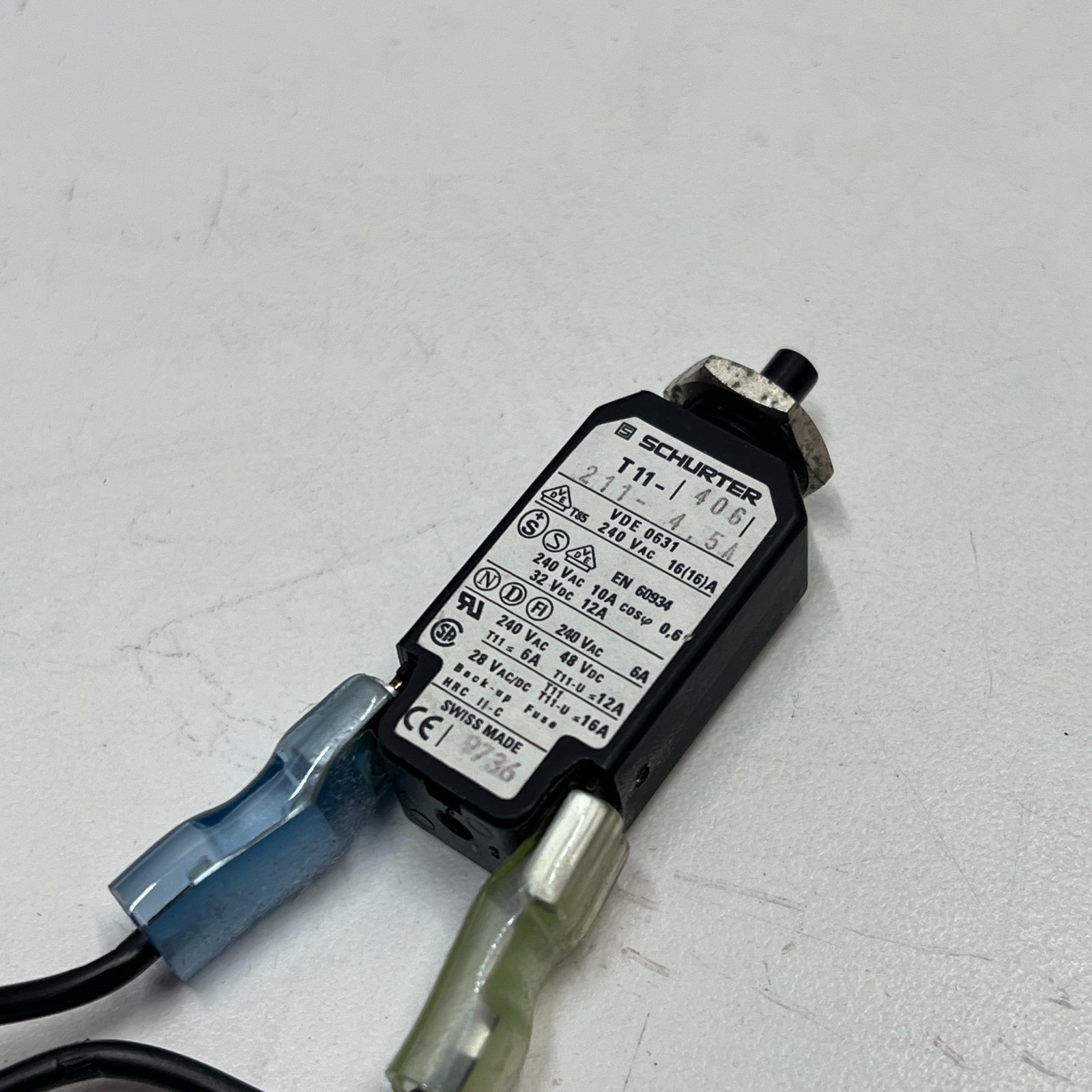 1Pc SCHURTER T11-211 4.5A 4 Thermal Circuit Breaker T11-211 Series 1 Pole