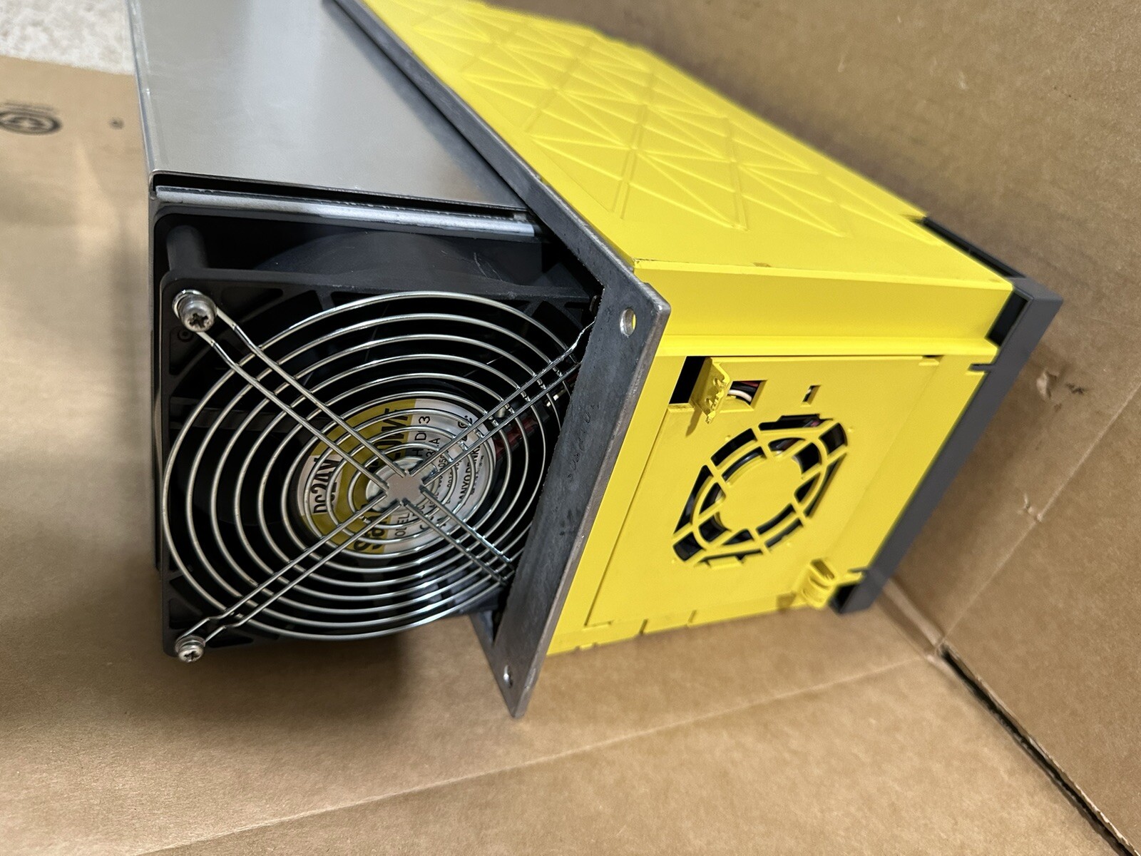 FANUC Spindle Amplifier A06B-6142-H022#H580 US NDA Available 30 Days Free Return