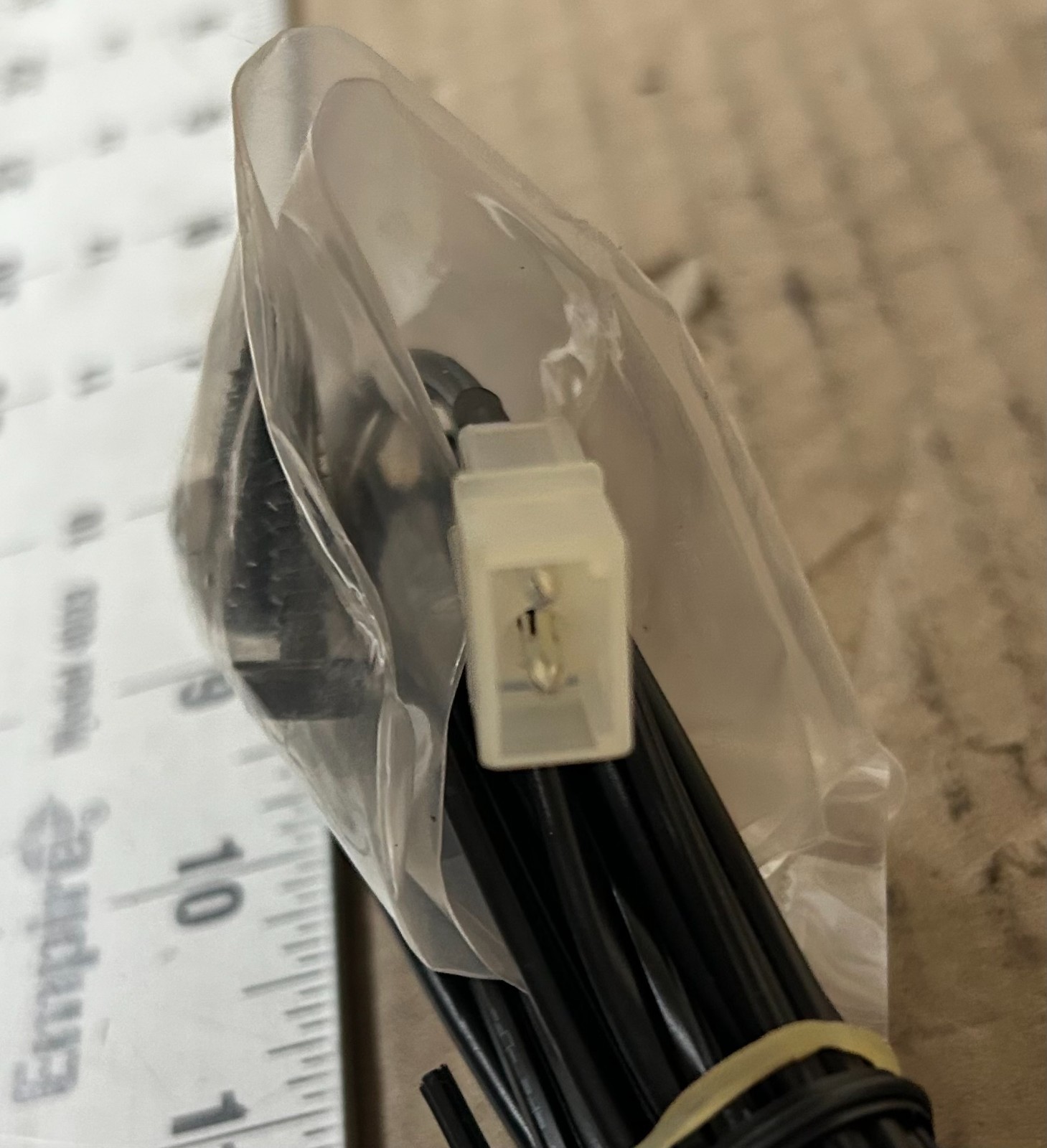 Motorola External Speaker Two Way Radio 7.5W HSNA4031B