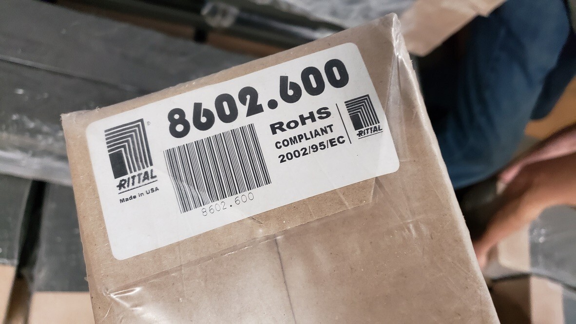NEW OEM Rittal 8602.600 Base/Plinth Component / 86026008 602600 100485-1-075