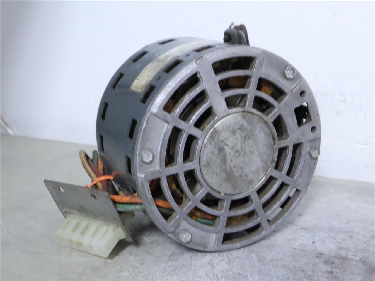 Westinghouse 321P341 HVAC Fan Blower Motor 1/6HP 115V 1075RPM 4SPD 1PH DU48