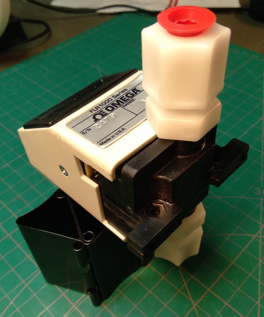 Omega Engineering FLR1012-D Liquid Flow Sensor with Display, 0.5-5 L/min