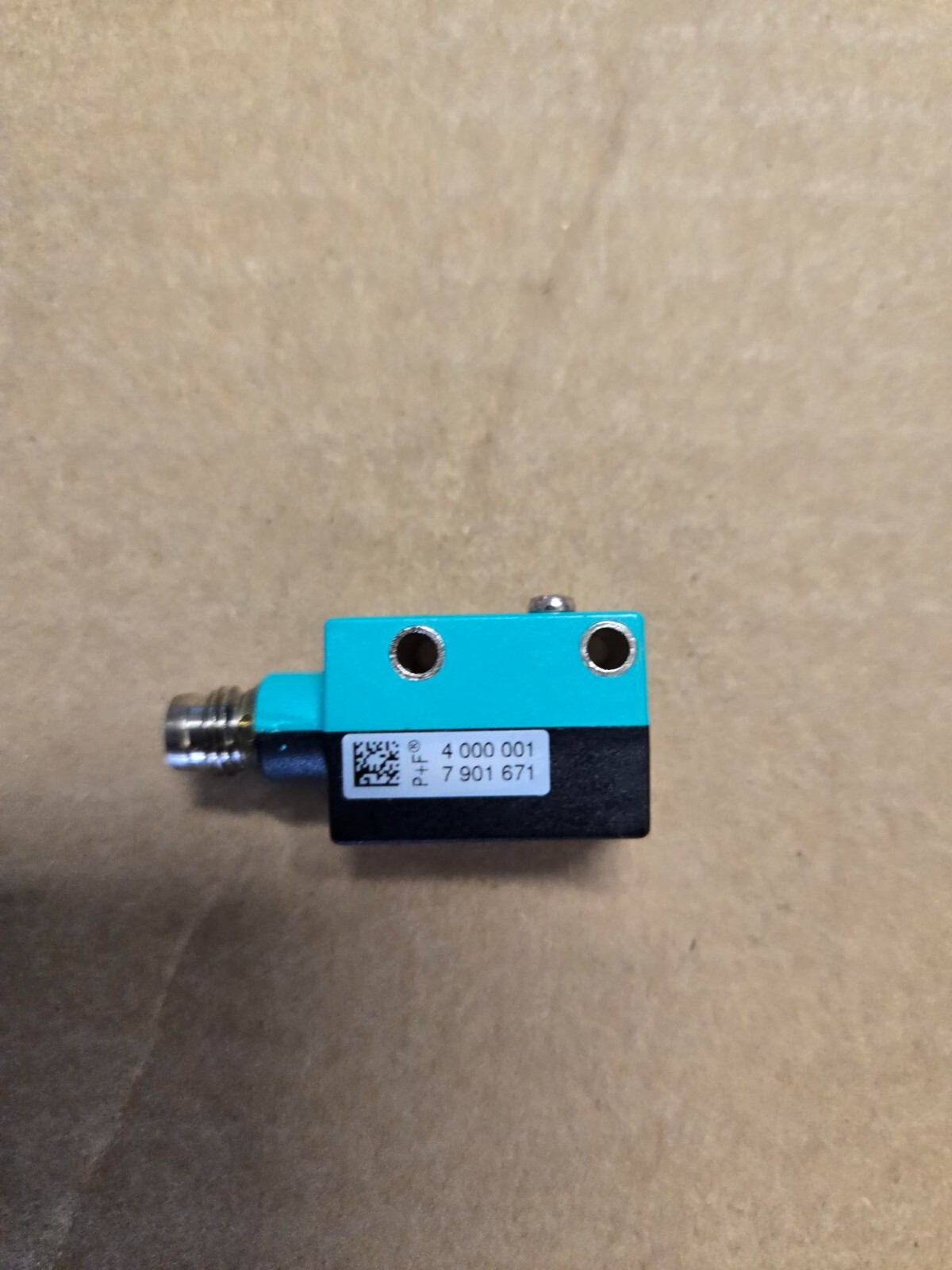 New Pepperl Fuchs ML6-8-H-60-RT/59/95/136 Photoelectric Sensor