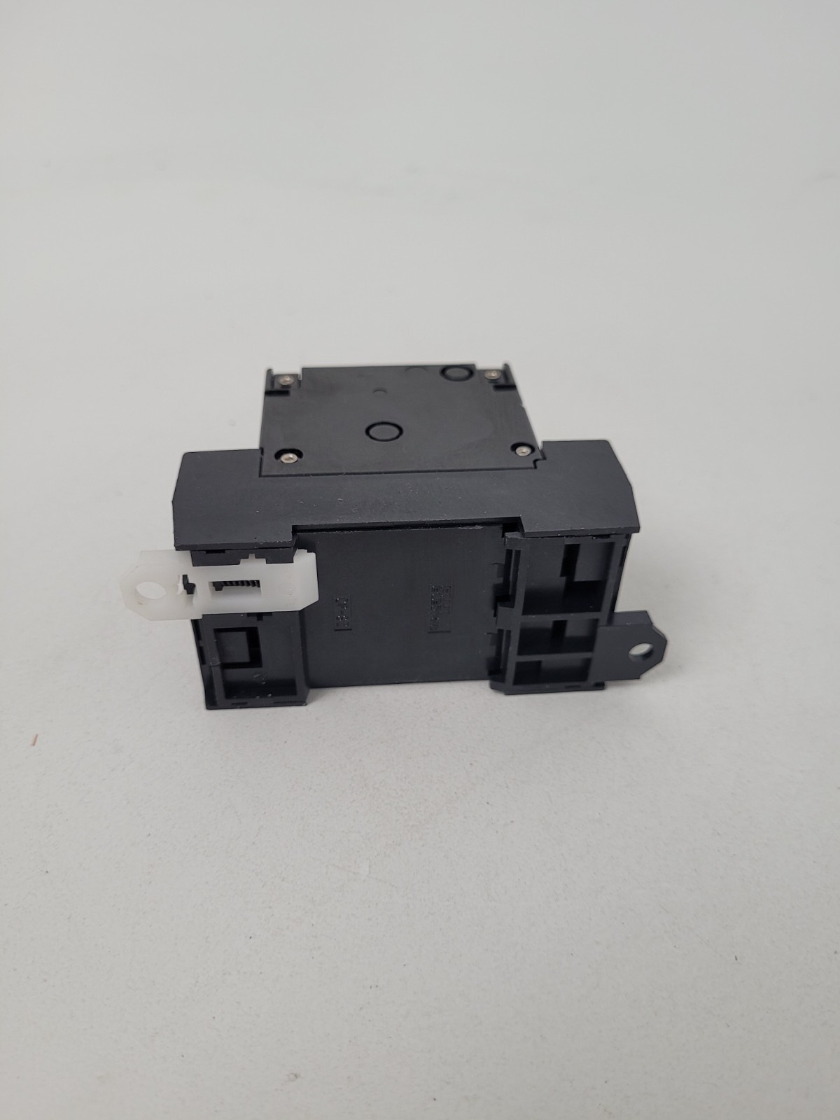 CP32E/7.5W Fuji Electric 7.5 Amp 250 Volt Circuit Breaker – Next Day Option