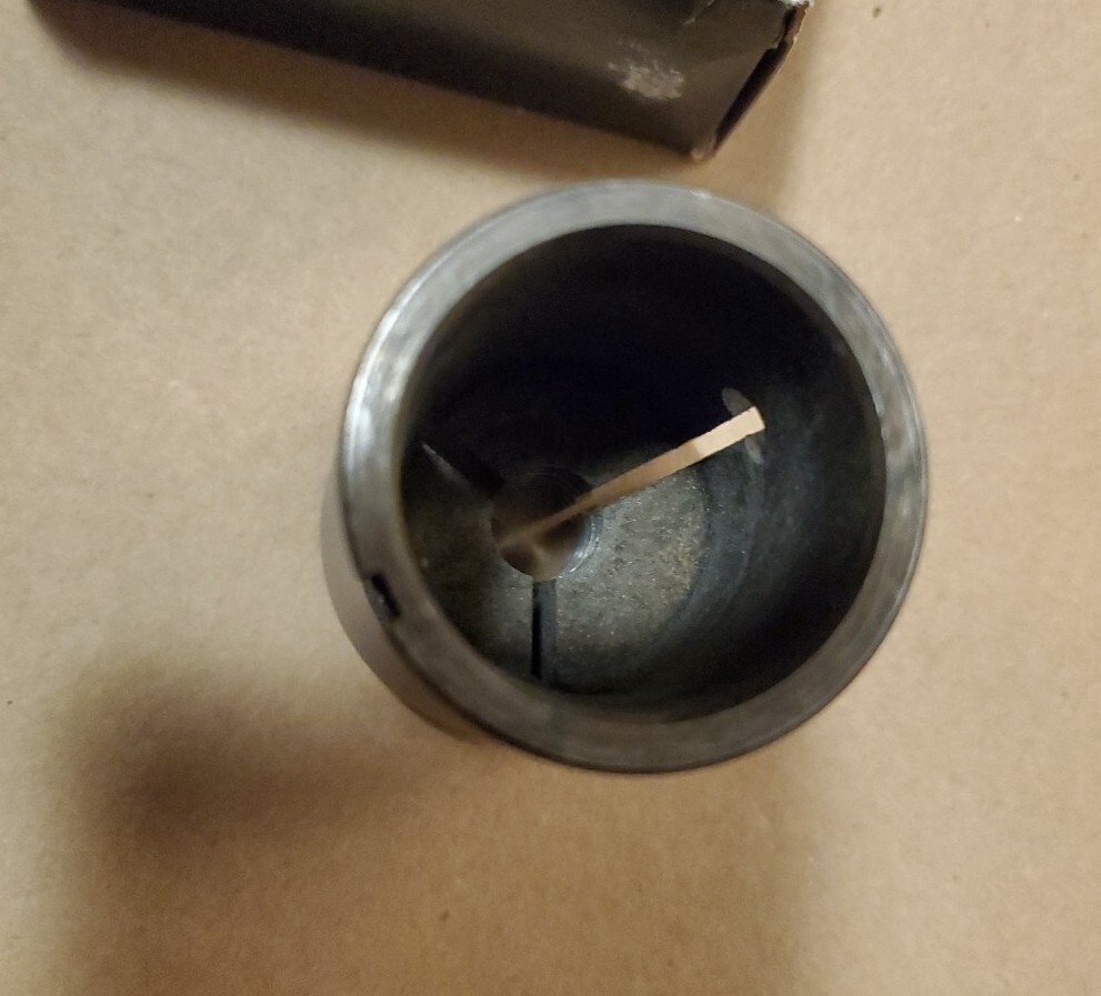 (1) Southwick & Meister Flat Nose Serrated Collet NN30TC .500 .015 Bore Chamfer