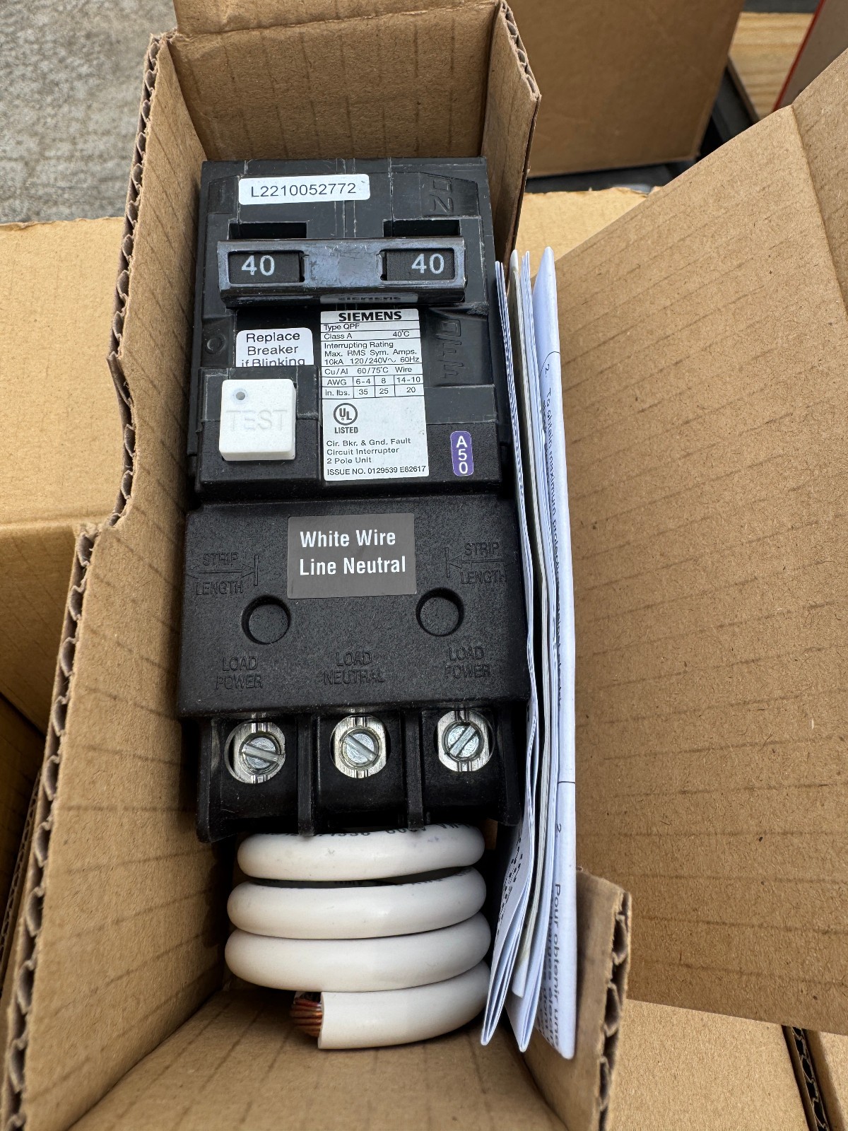 Siemens QF240A Ground Fault GFCI Circuit Interrupter 2P 40A 120/240V New in Box