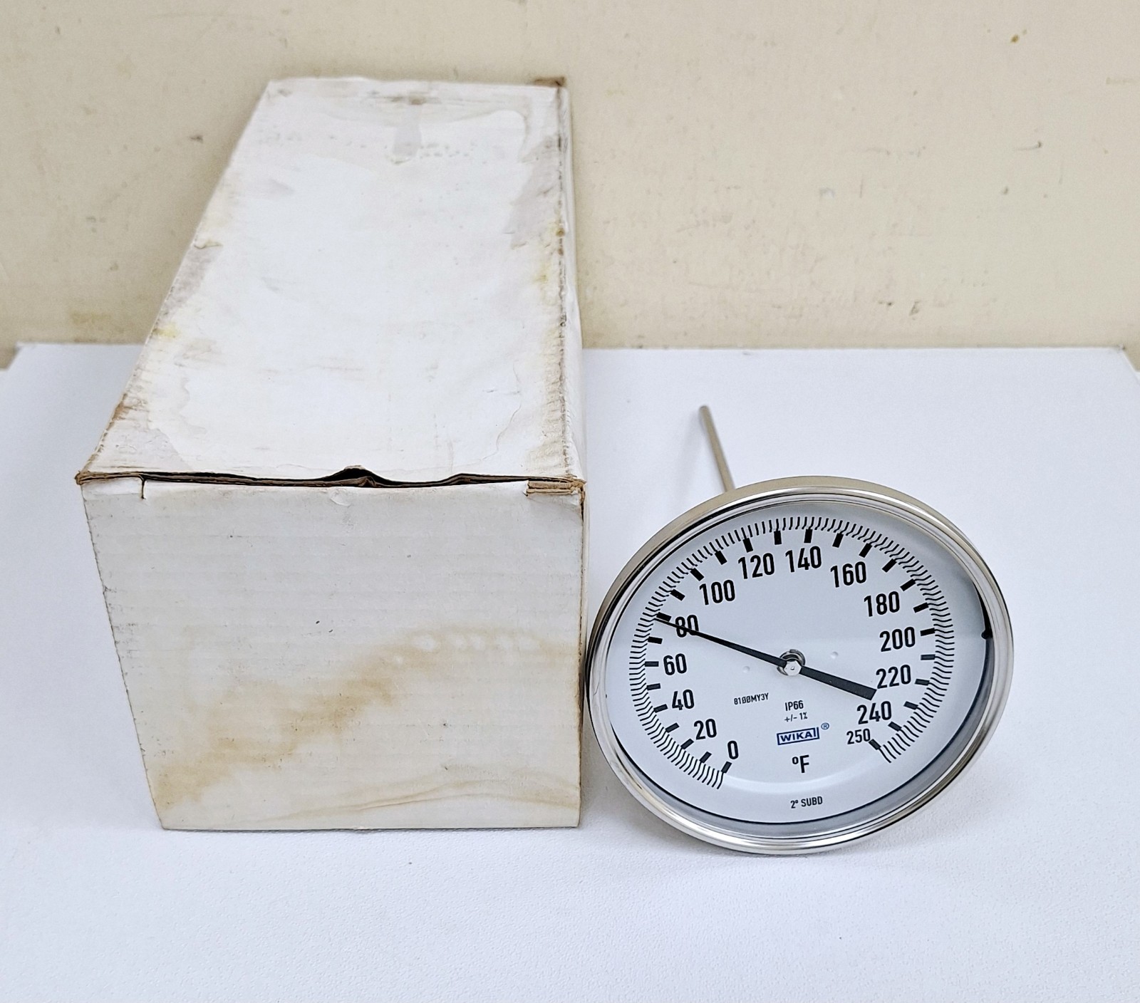 Wika TG53 / 7-1-2IN / 0-250F / 8100MY3Y NPT Bimetal Thermometer