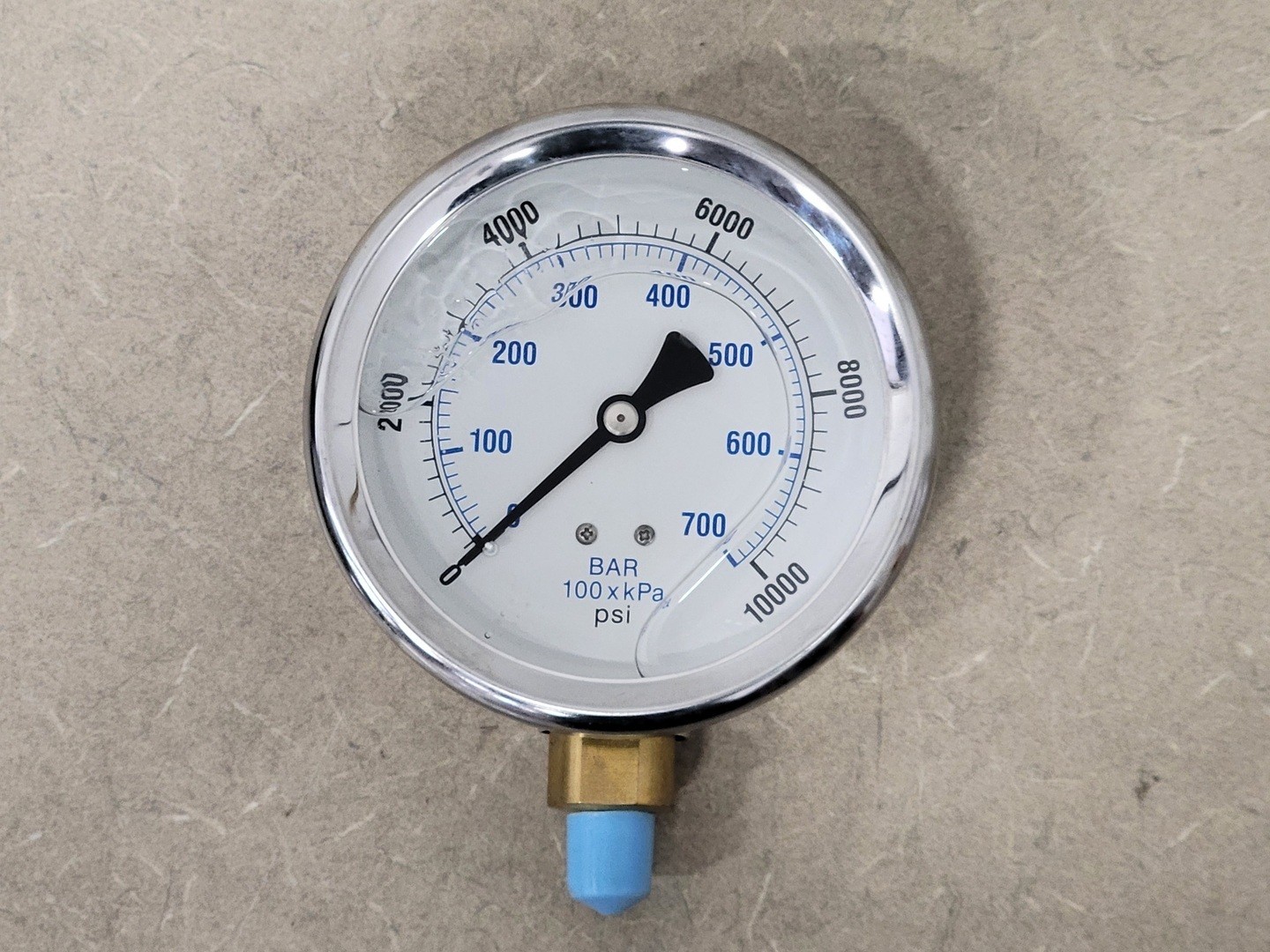 SURPLUS NEW PIC GAUGES 201L-404U 4″ Pressure Gauge 0-5000 PSI, 1/4″ NPT