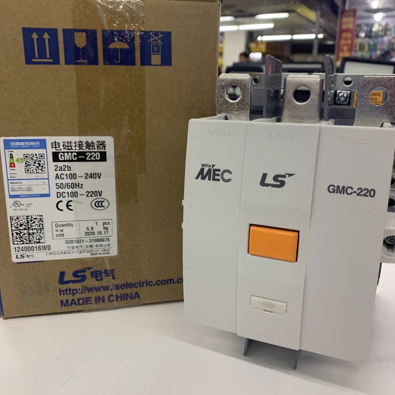 1pcs LS power generation AC/DC contactor GMC-220 AC220V