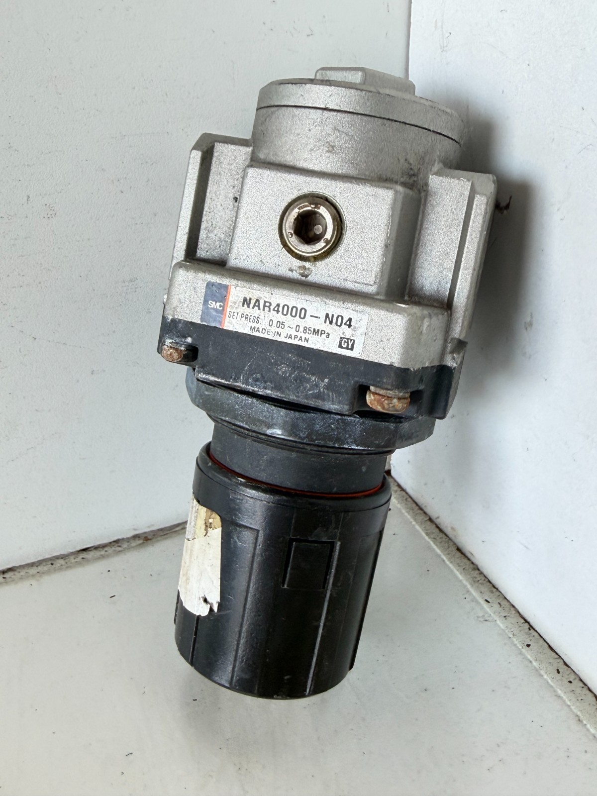 SMC NAR4000-N04 PNEUMATIC PRESSURE REGULATOR 0.05 – 0.85MPa NAR4000N04 (32)