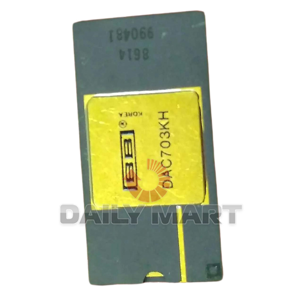 New In Box BURR-BROWN DAC703KH iC Digital-Analog Converter