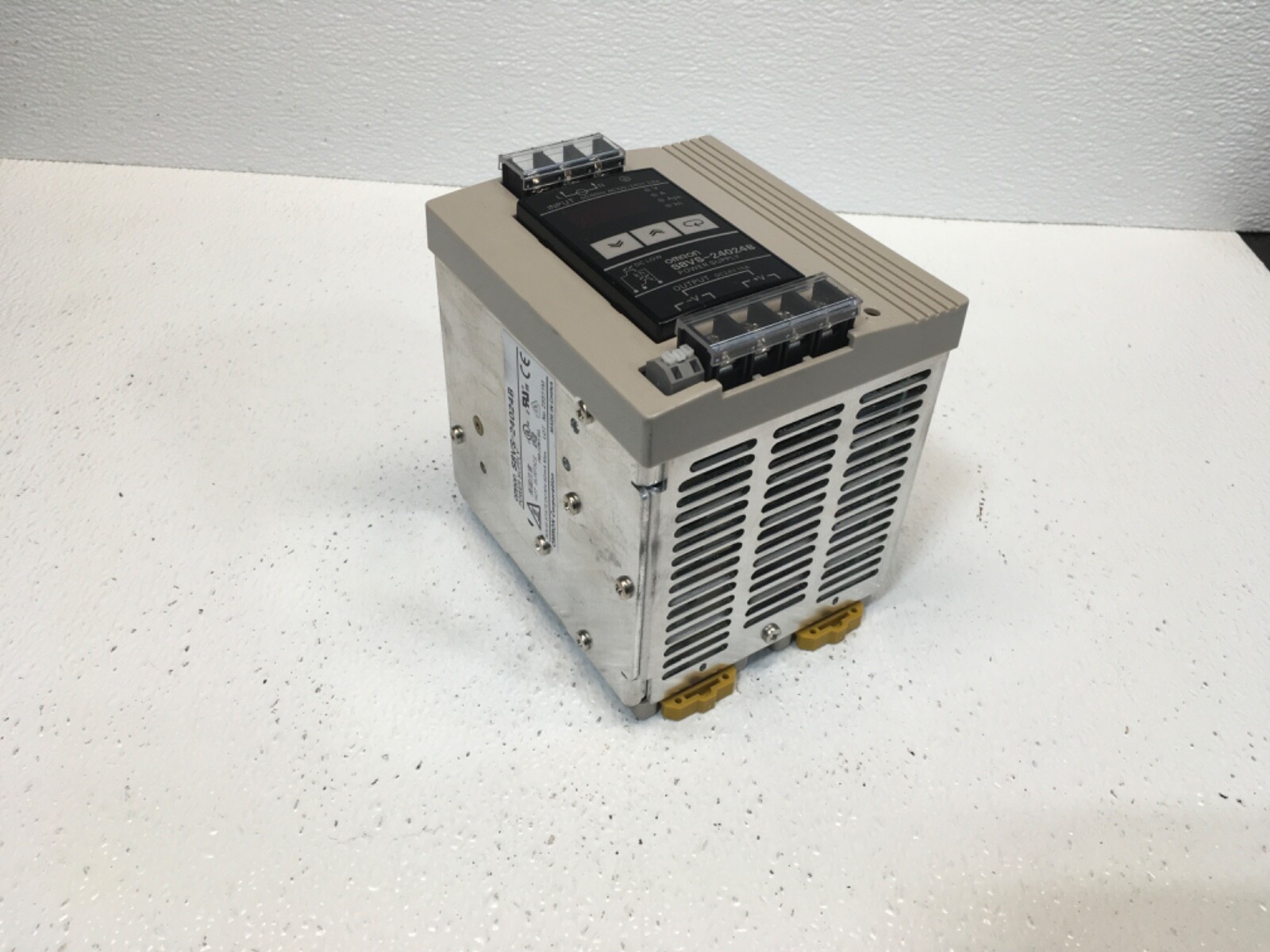 Omron S8VS-24024B, 24V DC Power Supply, 10A (KB)