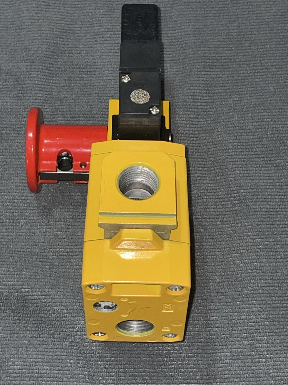 SMC AVL4000-N04-5DZM Soft Start Valve NEW