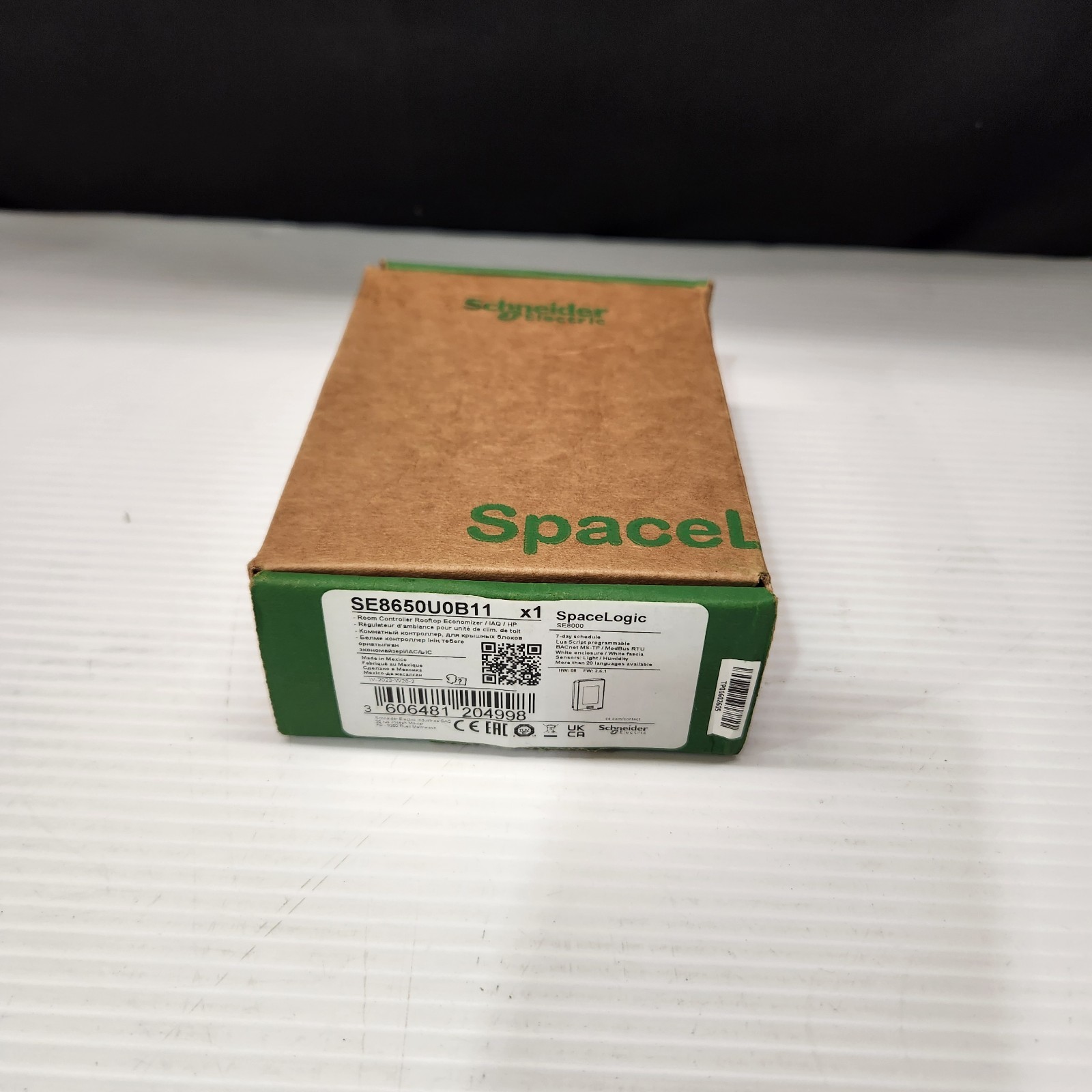 Schneider Electric SE8650u0B11 room control UNIT spacelogic