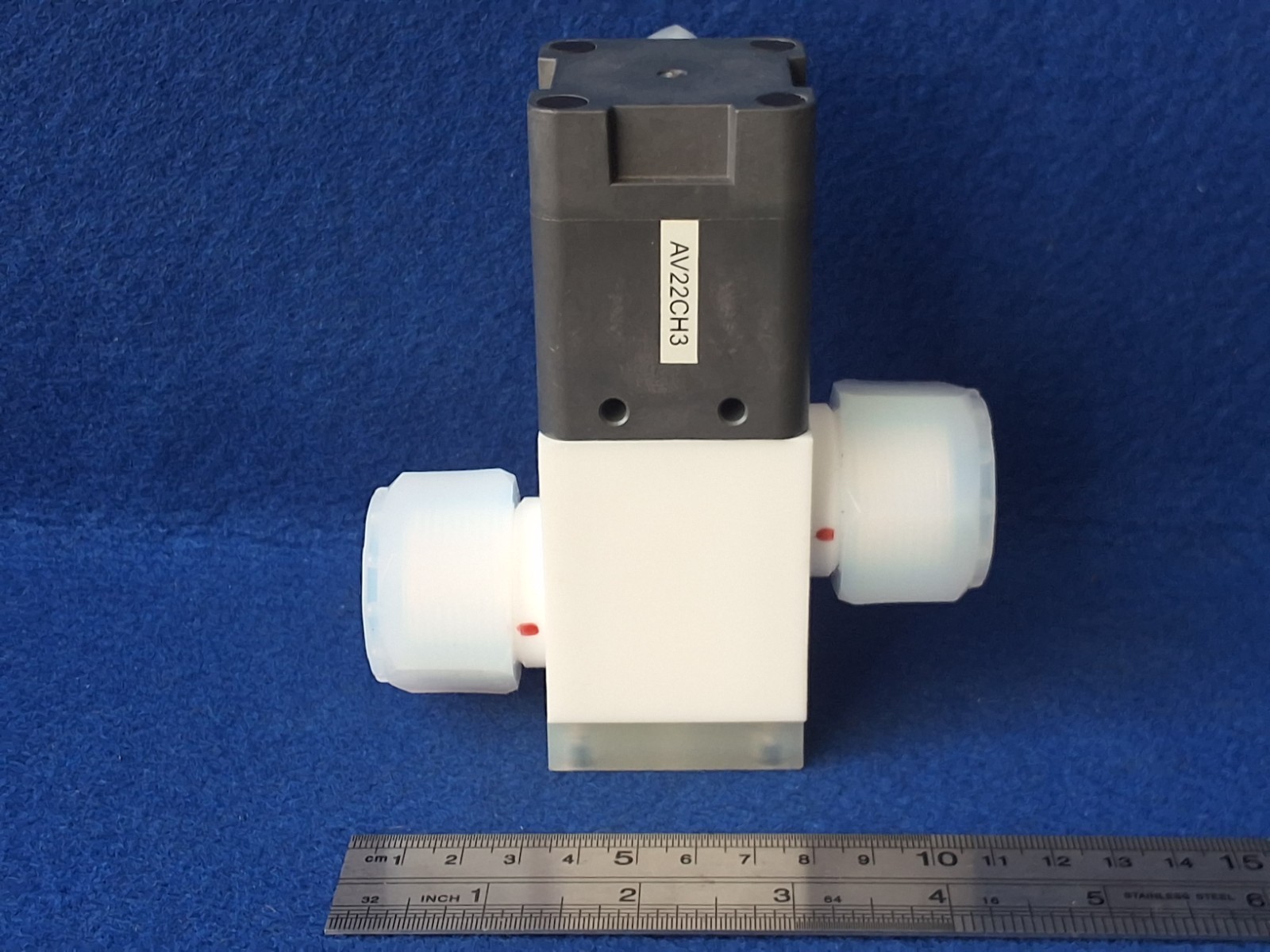 CKD AMD422-X0468-X Air Operated Valve for Chemical Liquids 0-0.3 MPa.