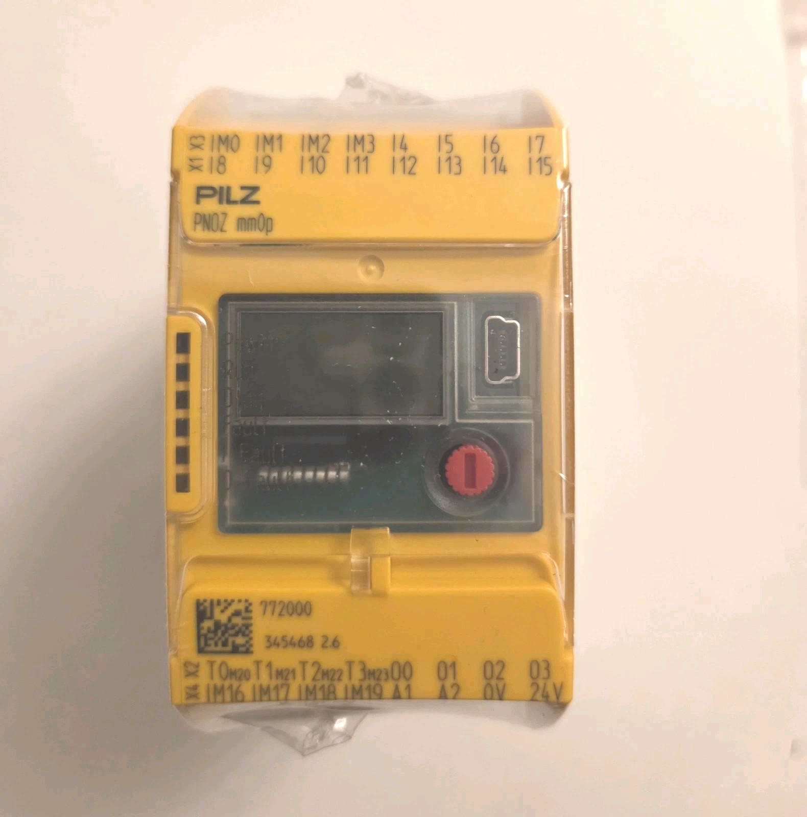 Mushroom PNOZ mm0p 772000 Brand New Sealed [12 Months Warranty]