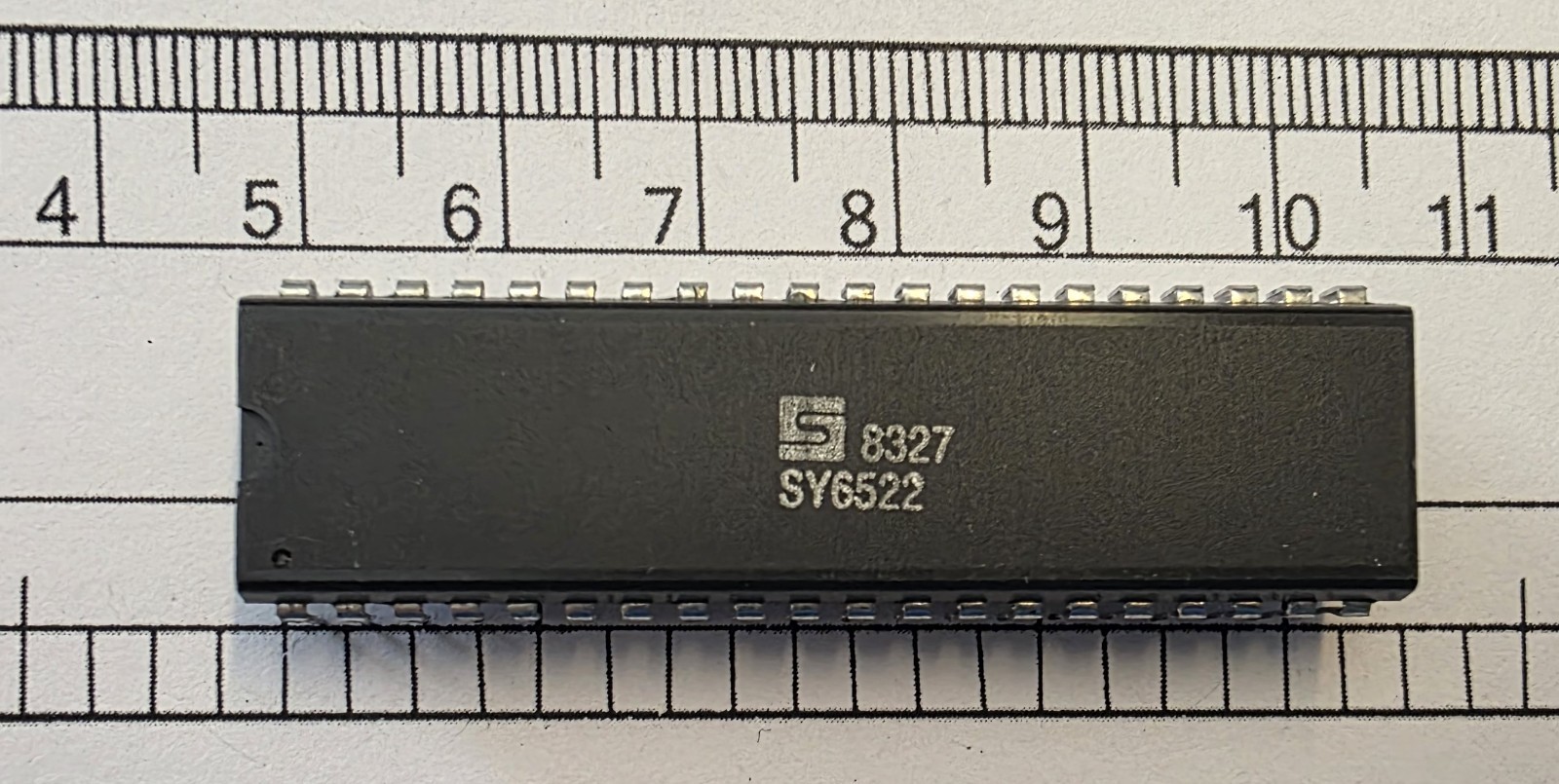 SYNERTEK SY6522 – VIA – 40-Pin DIP – Commodore Compatible – NEW / NOS #B-483-24
