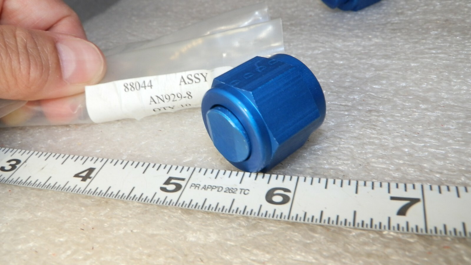 LOT 5pieces New AN Fitting AN929-8 Aluminum Caps AN929-8D