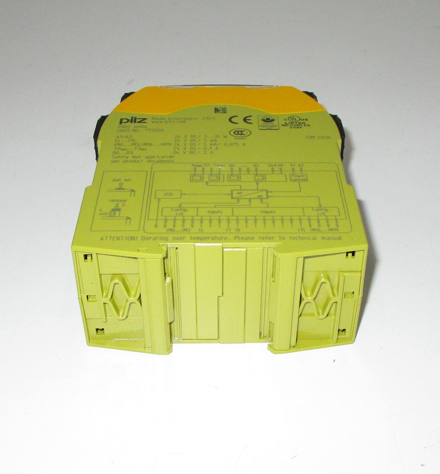 Pilz PNOZ mm0p Ident. No.: 772000