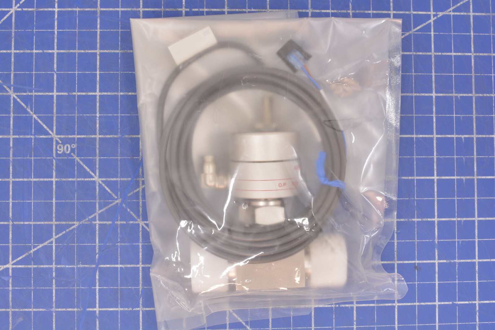 W-2L33-D1-F / FLOWMETER 5 L/MIN ANALOG OUT, W INSTALLATION HW / TOKYO KEISO