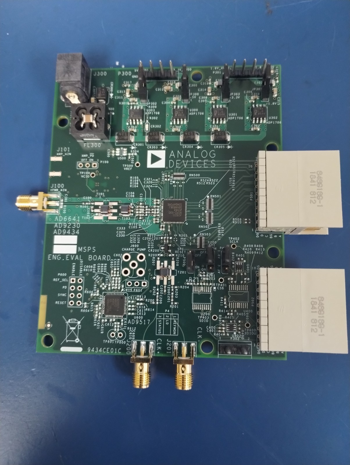 Analog Devices AD9211‑300EBZ ADC Evaluation Platform for the AD9211