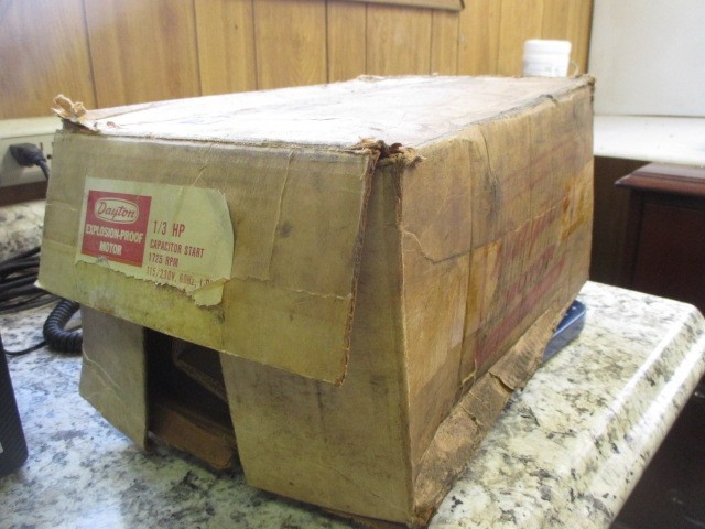 NEW DAYTON AC EXPLOSION PROOF INDUCTION MOTOR 1/3 HP, 1725 RPM, 1-PH 6K036J