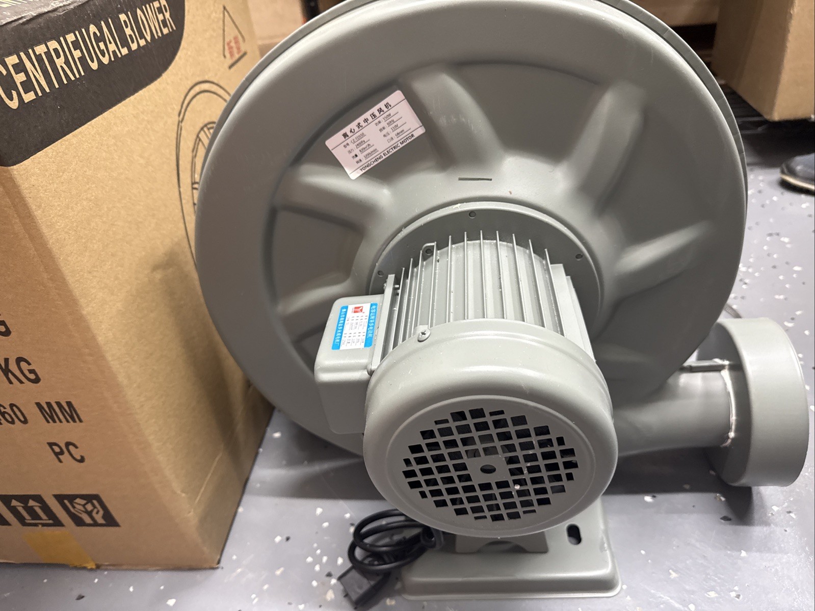 centrifugal blower CZ-TD550w250W centrifugal blower fan rotates at 3,400 RPM