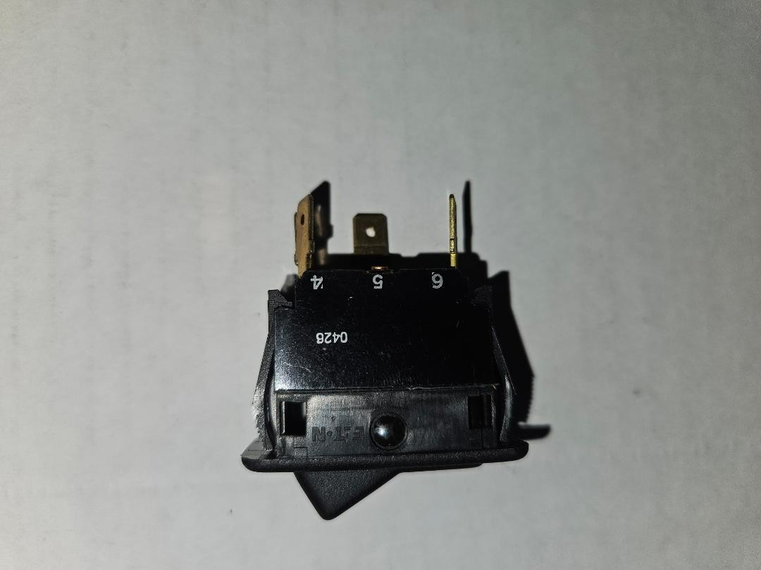 Bobcat Hazard Switch Part # 6668815