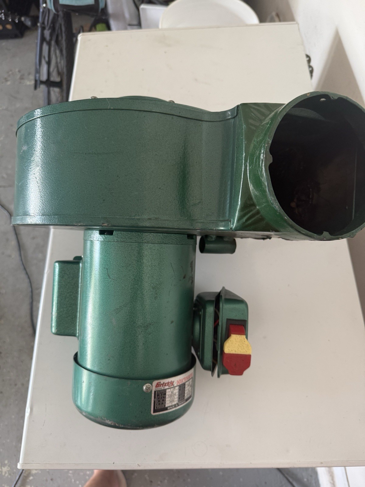 Grizzly 1HP Centrifugal Blower Induction Motor, 120/240V 1-Phase Green