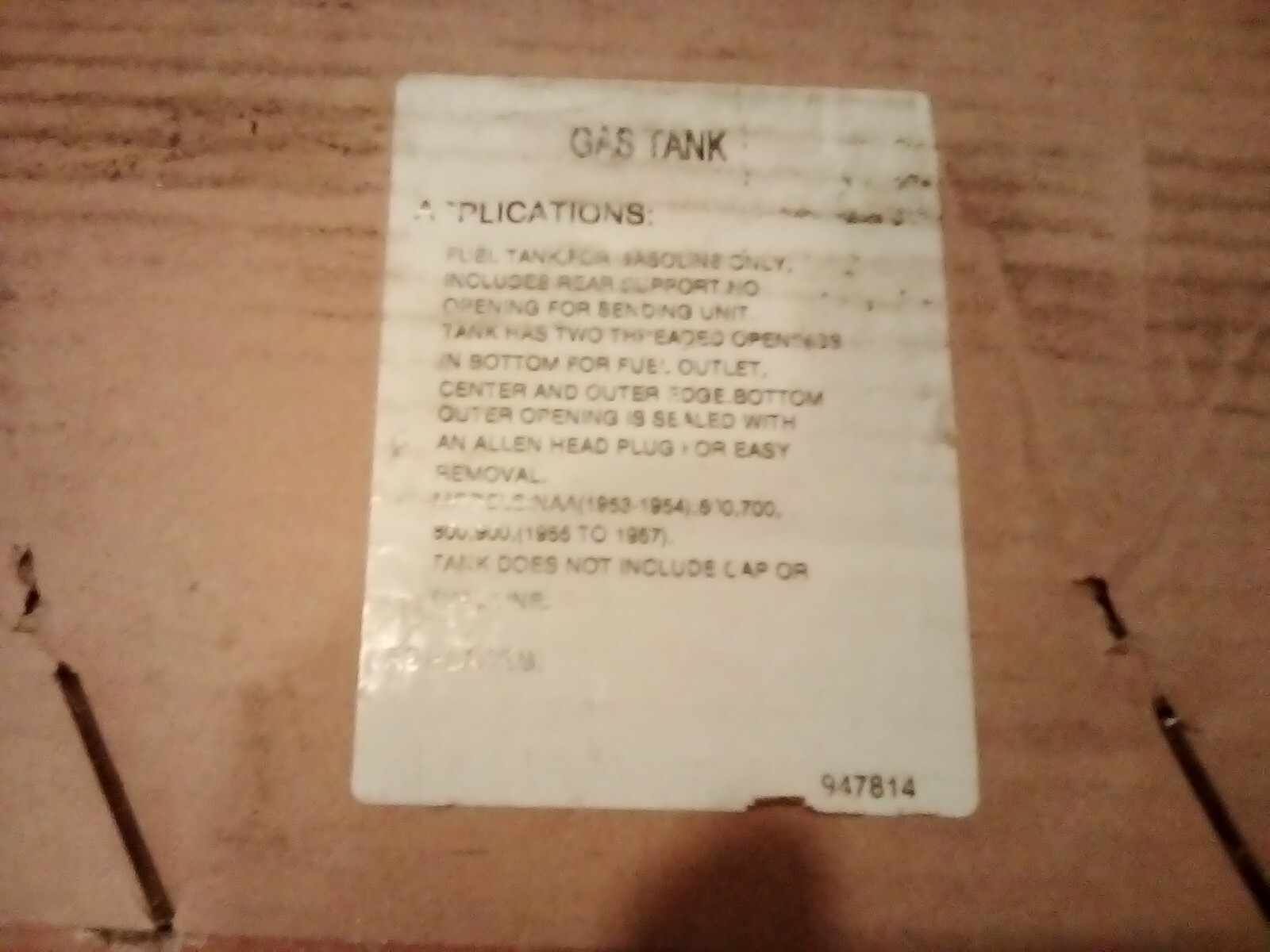 NAA600800G Fuel Tank for Ford. Fits: Ford / New Holland Replaces:NAA9002D
