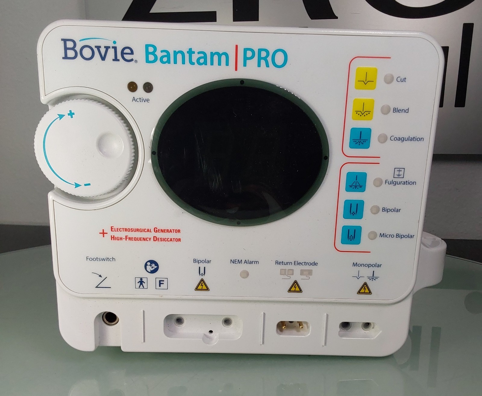 Bovie A952 Bantam PRO Electrosurgical Generator + High Frequency Desiccator