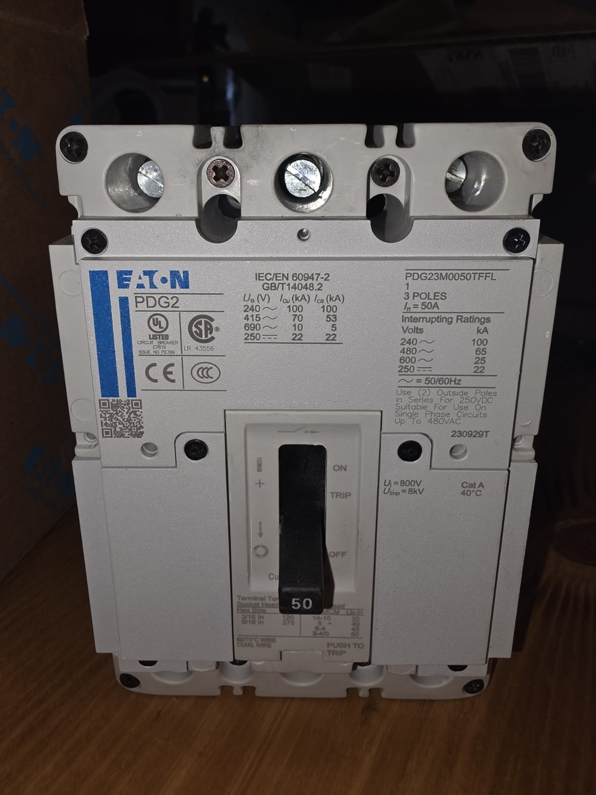 Eaton PDG2 PDG23M0050TFFL 50A 3-Pole Circuit Breaker 551-600V Trip Indicator