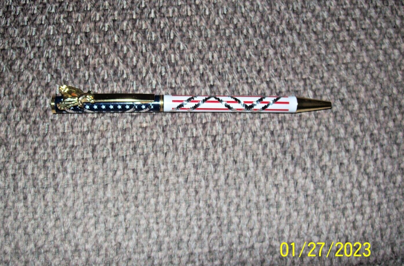 New, 2 Unbranded USA Flag Ball Point Pen with Eagle Clip