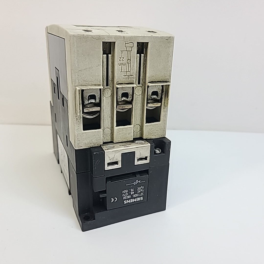 Siemens Sirius 3R Coil Contactor 3RT1044-1AG20 3ZX1012-0RT04-1AA1