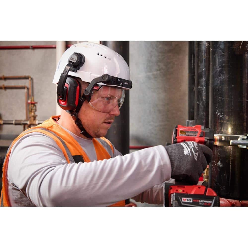 Milwaukee BOLT Earmuffs with Noise Reduction Rating of 24 dB 48-73-3250