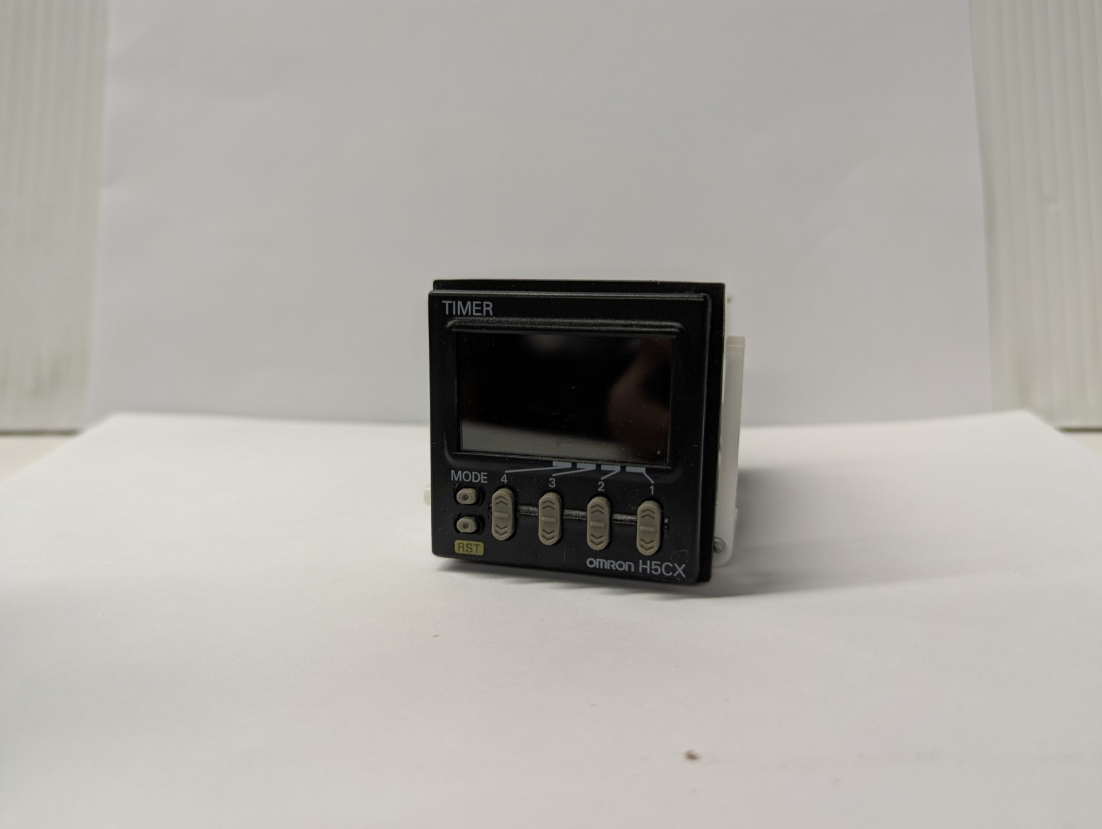 OMRON H5CX-A-N Fully Working, 100-240VAC Timer