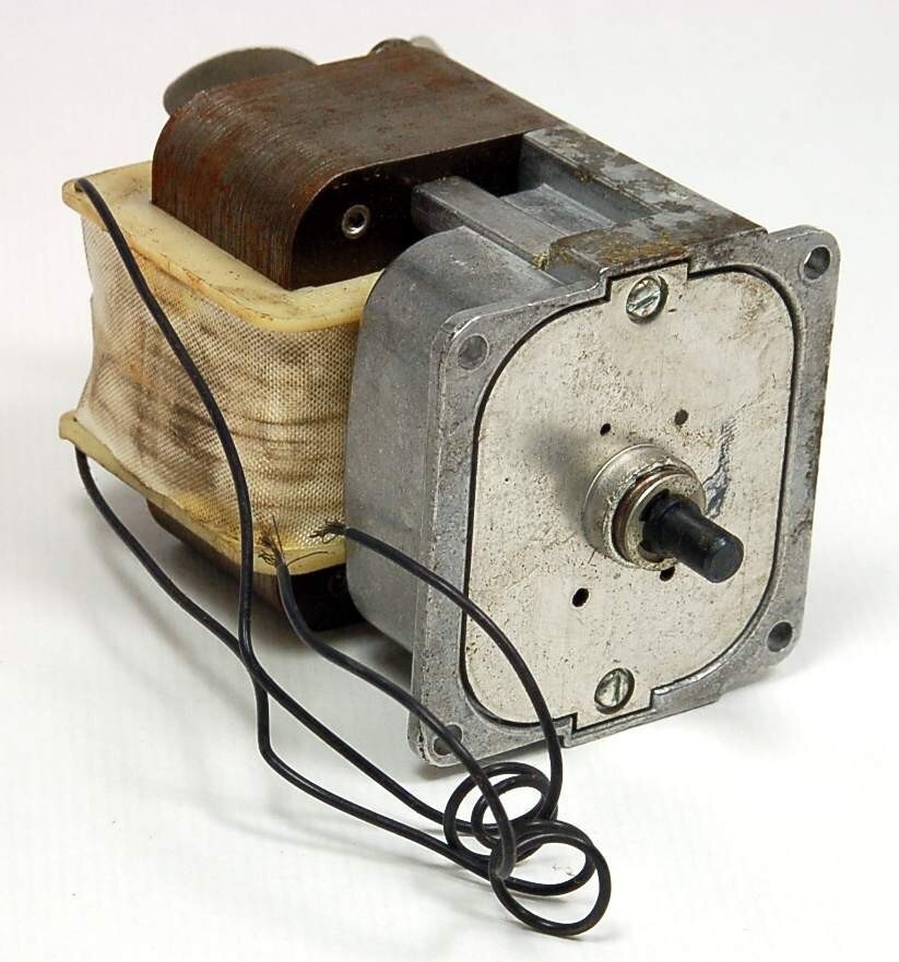 BARBER COLEMAN – MZOJ14142-2 – Motor, AC Geared. 115VAC 180RPM 2.9-IN-LBS. Used
