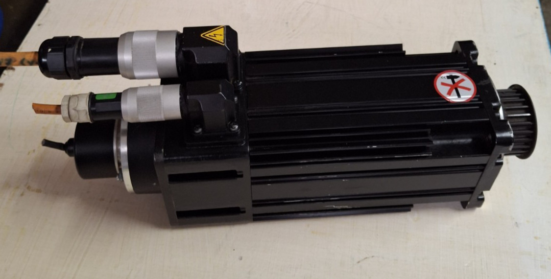 BOSCH Servomotor d-64711 erbach SE-B3.075.030-10.000 Made in Italy
