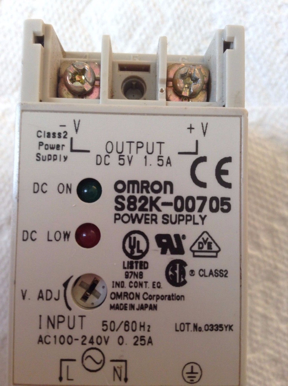 Omron S82K-00705 Power Supply