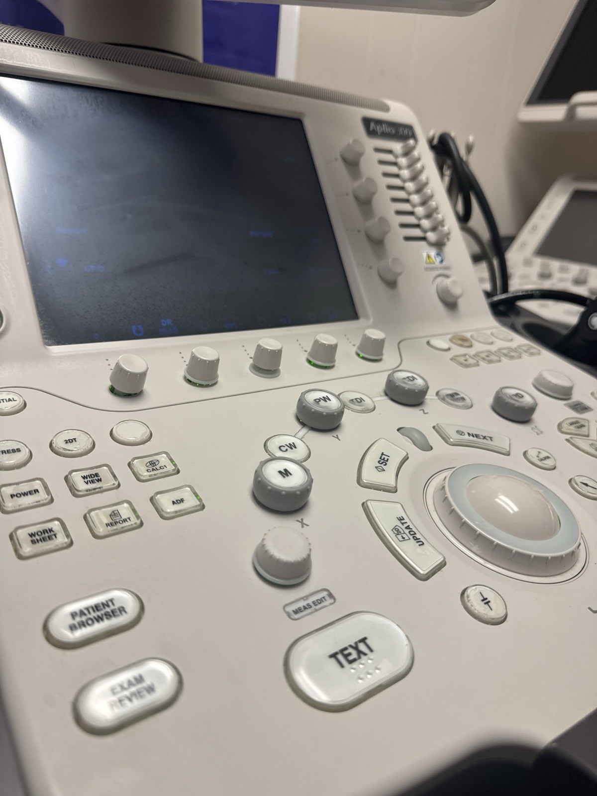 TOSHIBA APLIO 300CV Platinum Ultrasound 4 Probes PST-30BT PLT-704SBT PET-512MC