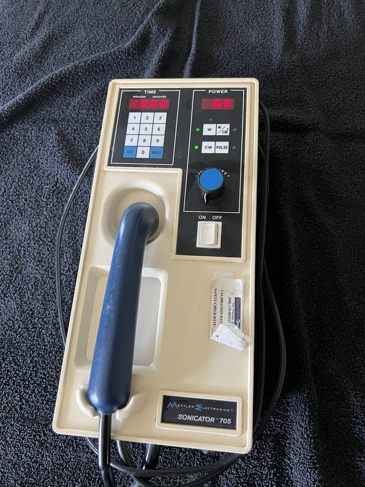 Mettler Electronics Sonicator 705 Ultrasound Therapy Unit – Powers On
