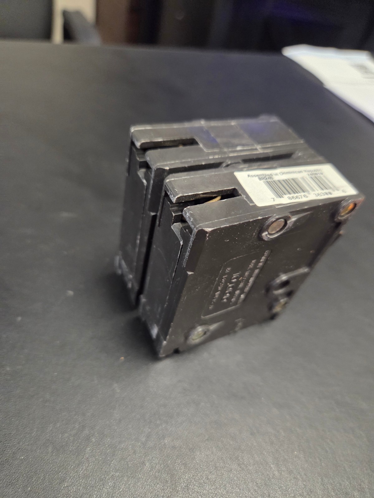 Eaton BR240 2 inch 40 Amp Double Pole Circuit Breaker – NEVER USED!!!