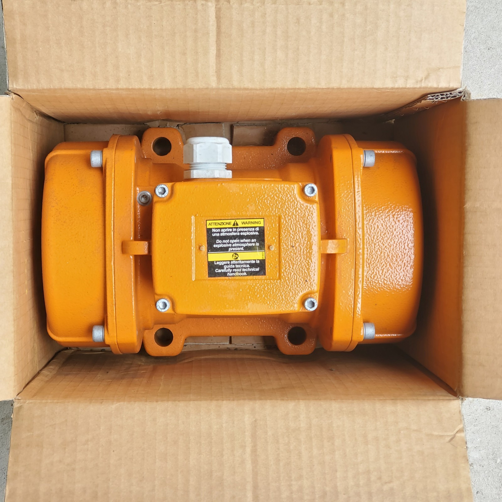 ITALVIBRAS MVSI 36-1680 Single Phase 115VAC Vibrator 1659 lbs 3600 RPM – NEW